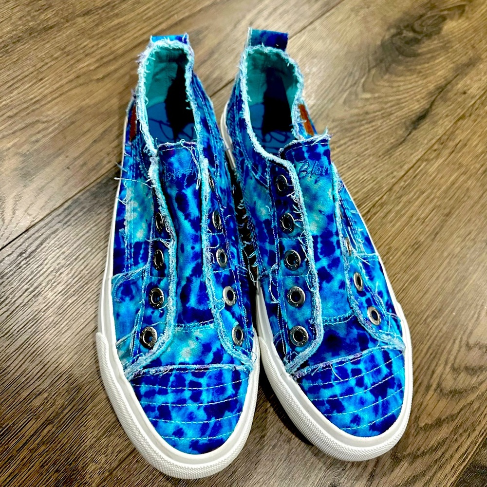 Blowfish Malibu women’s slip on turquoise tie dye